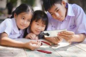 ซัมซุง ร่วมสนับสนุนโครงการพัฒนากล้องจุลทรรศน์จากสมาร์ทโฟน โดยคณะวิทย์ จุฬาฯ ส่งเสริมการศึกษาวิทยาศาสตร์ใน 2,500 โรงเรียนชายขอบทั่วประเทศ, Whale Energy Station